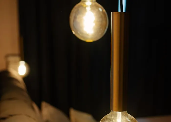 アパート 2 Designer Free Parking Spaces