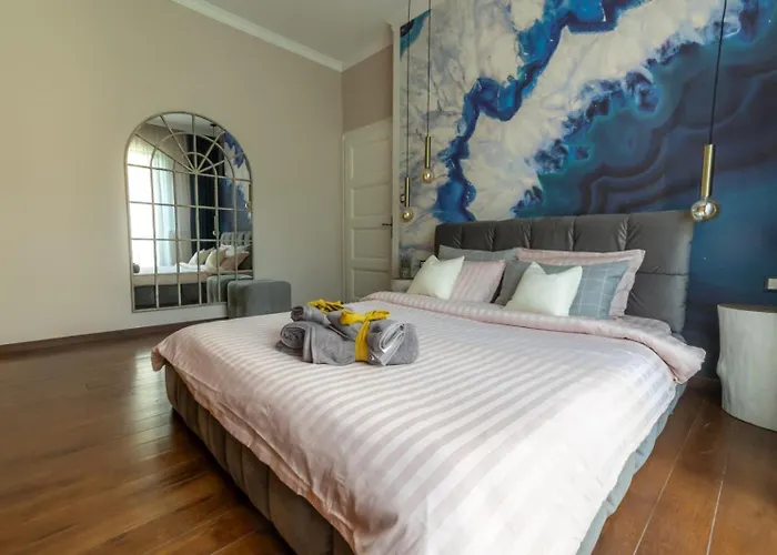 アパート 2 Designer Free Parking Spaces