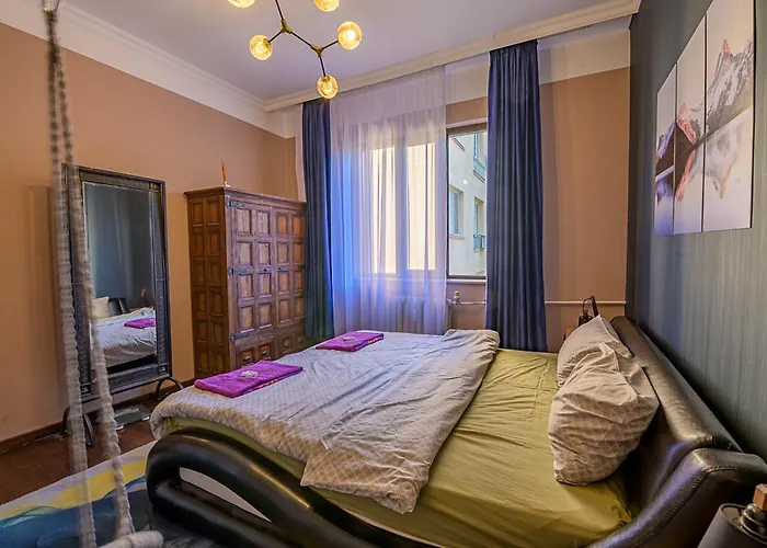 アパート 2 Designer Free Parking Spaces *