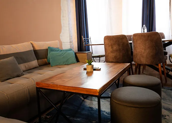 2 Designer Free Parking Spaces アパート ソフィア